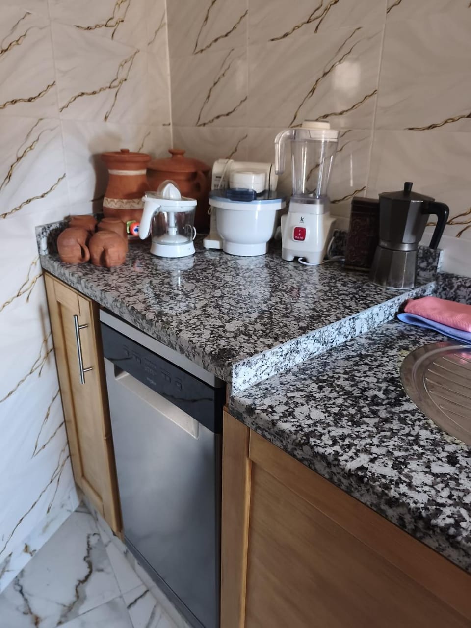 Nova Nest - Modern 2-Front Flat Apartment in Tangier-Tétouan-Al Hoceima
