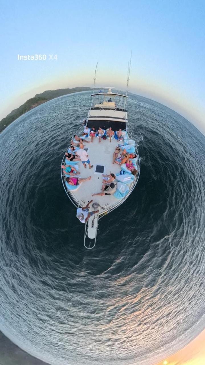 Big Sugar San Juan del Sur Docked boat in San Juan del Sur