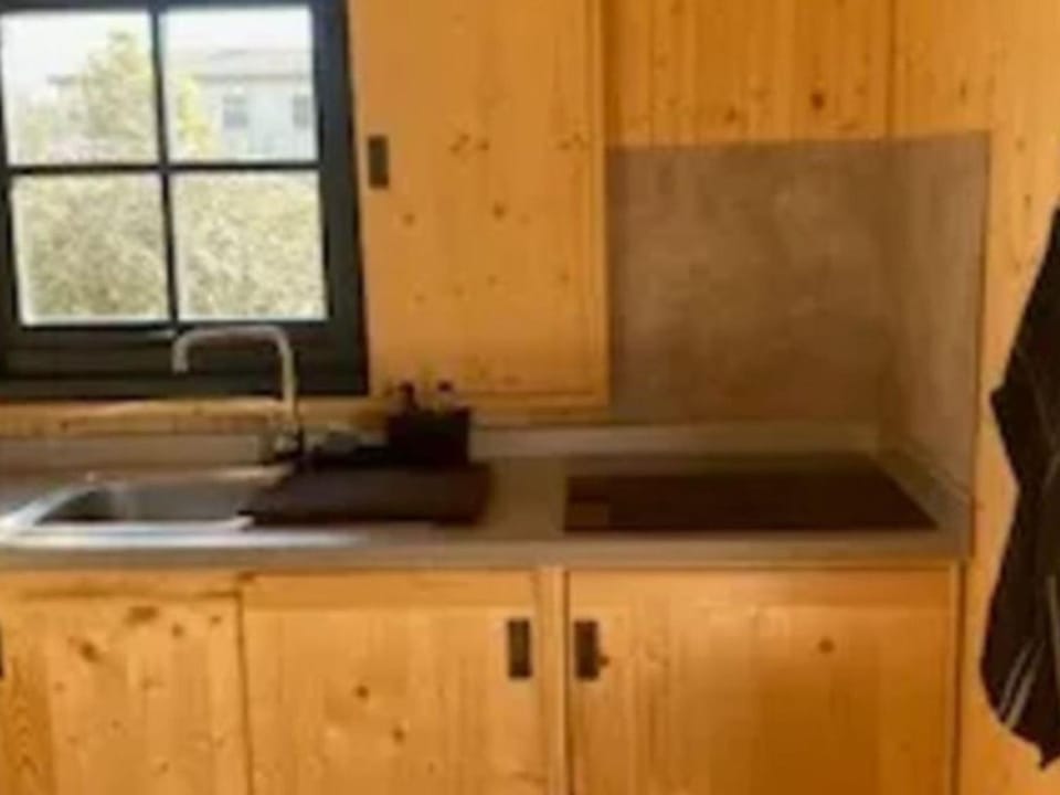 Chalet avec climatisation - 4 pers. - FR-1-1002-3 Campground/ 
RV Resort in Nouvelle-Aquitaine