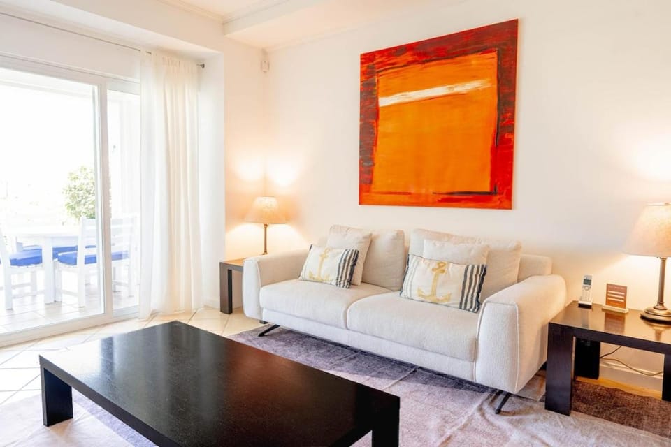 Family Friendly Condo Private Garden at LS Apartment in Herradura