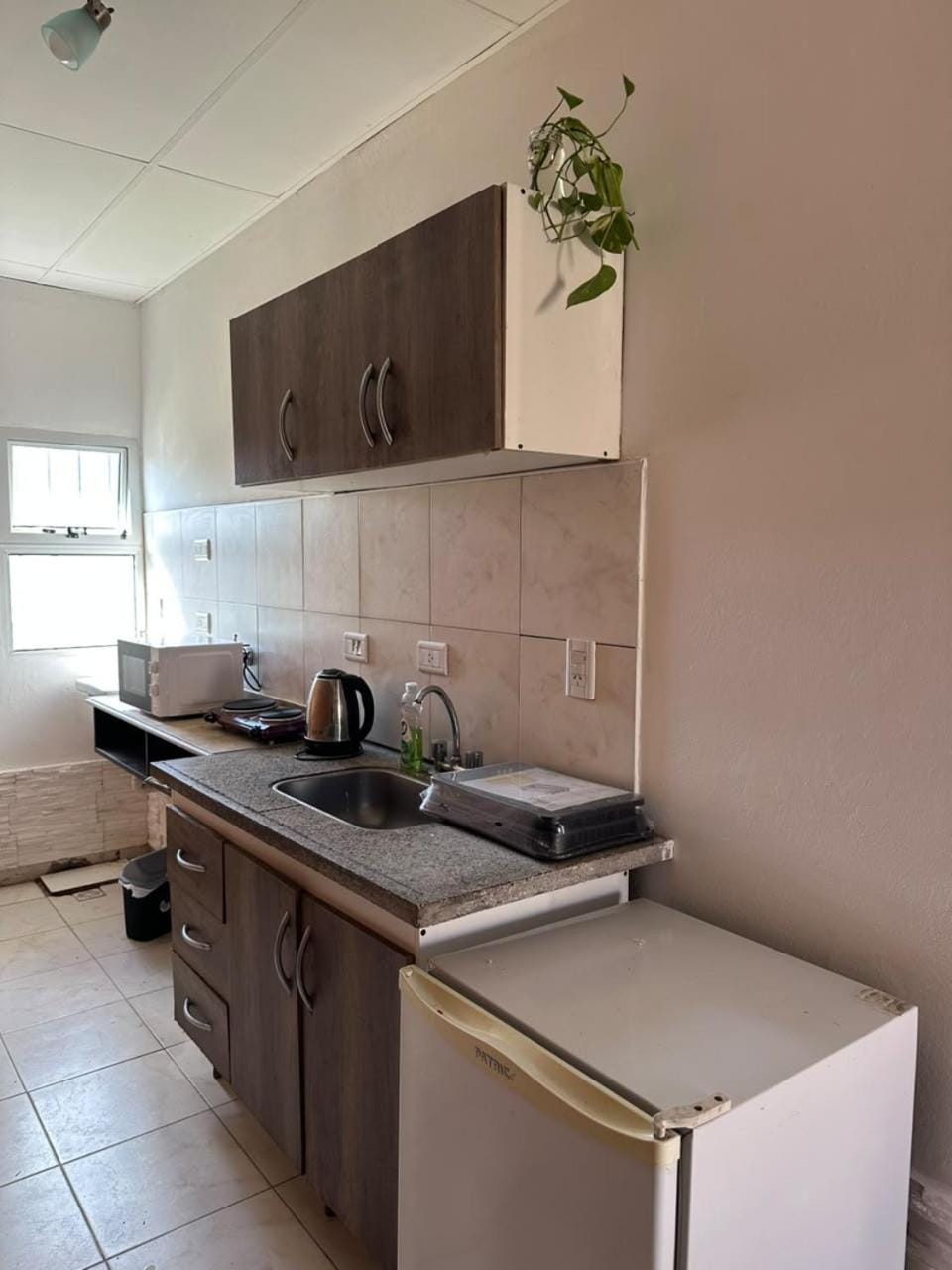 Kitchen or kitchenette, pet friendly, stove