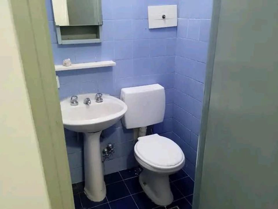 Toilet, Bathroom, bidet