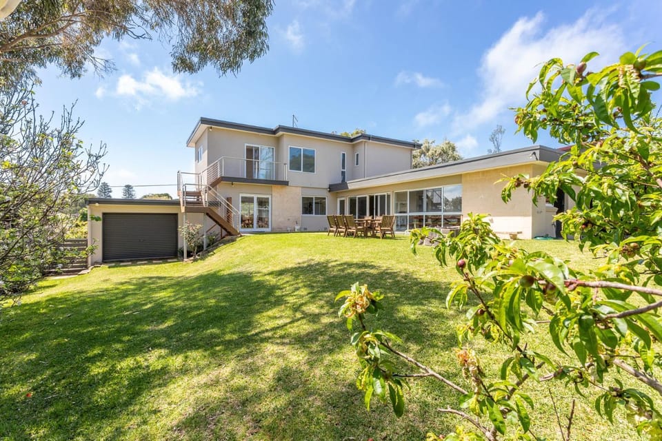 Summer Views House in Portsea