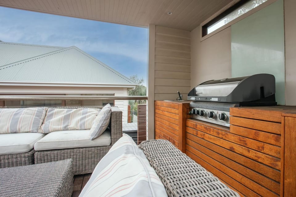 Montauk Portsea House in Portsea