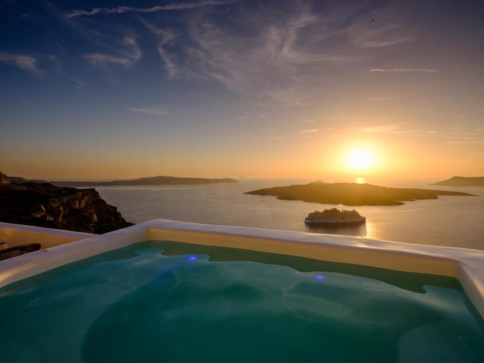Natural landscape, Summer, Hot Tub, View (from property/room), Balcony/Terrace, Sea view, Sunset