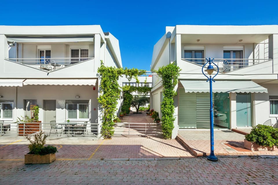 Property building, Patio