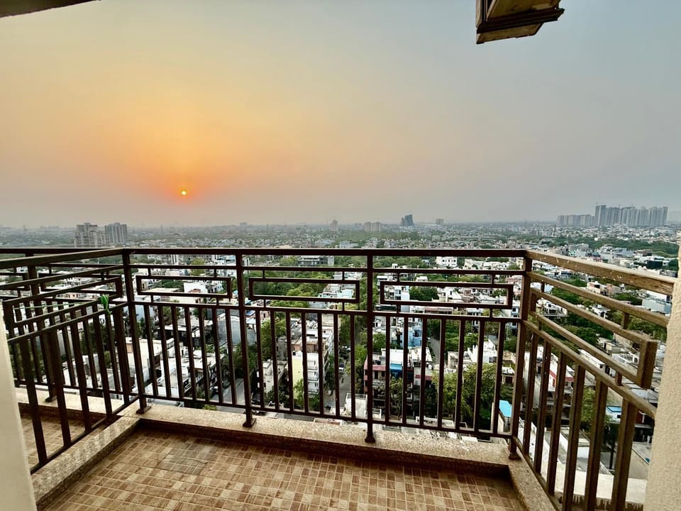 Balcony/Terrace, City view, Sunset