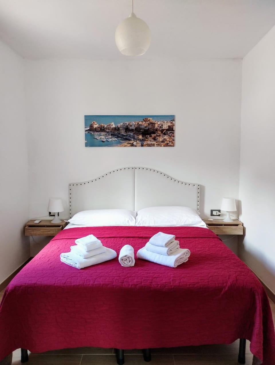 Bed, Bedroom, air conditioner