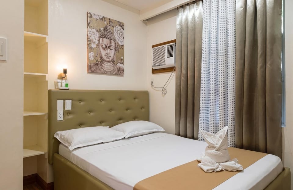 Daweez Pension House Hotel in Caraga
