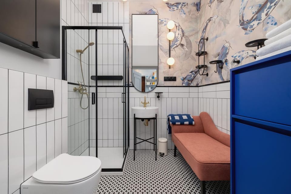 Toilet, Bathroom, hair dryier