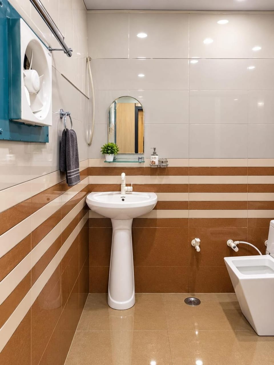Divyanshi Backpackers Hostel mathura vrindavan Vacation rental in Uttar Pradesh