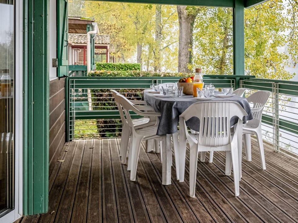 Chalet climatisé, animaux OK - 8 pers. - FR-1-1013-12 Campground/ 
RV Resort in Nouvelle-Aquitaine
