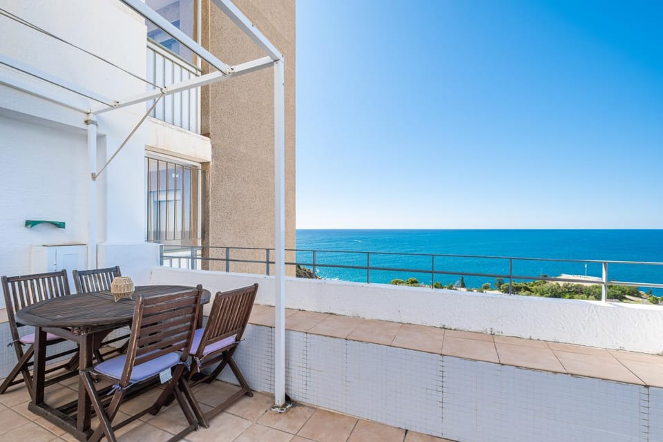 Patio, Day, Natural landscape, View (from property/room), Balcony/Terrace, Living room, Dining area, Sea view