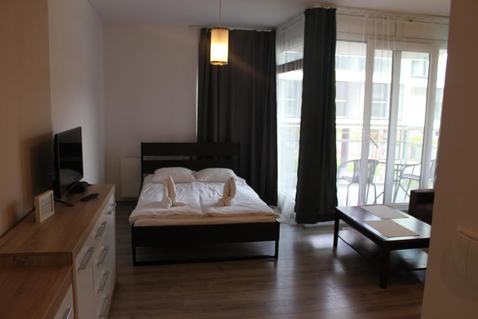 Living room, Bedroom