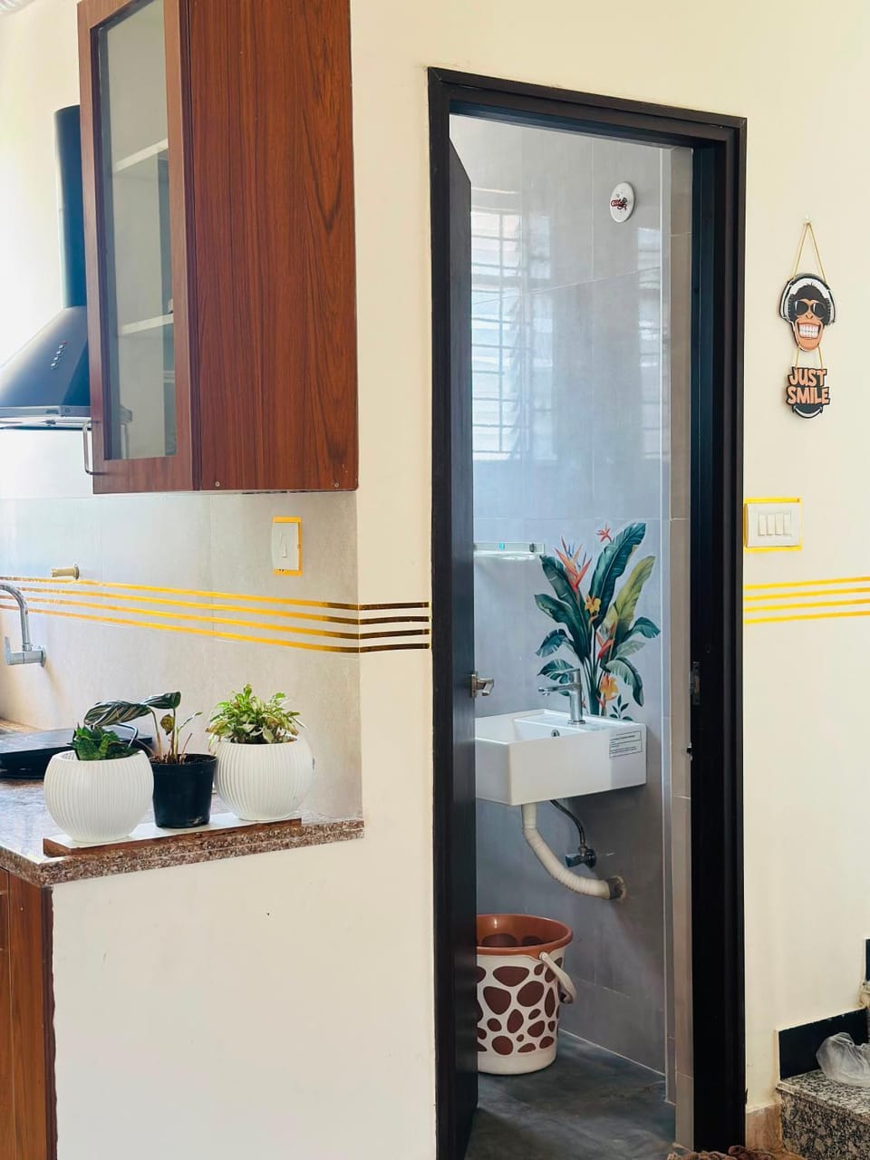 Villa Lock screen Hotel in Chennai