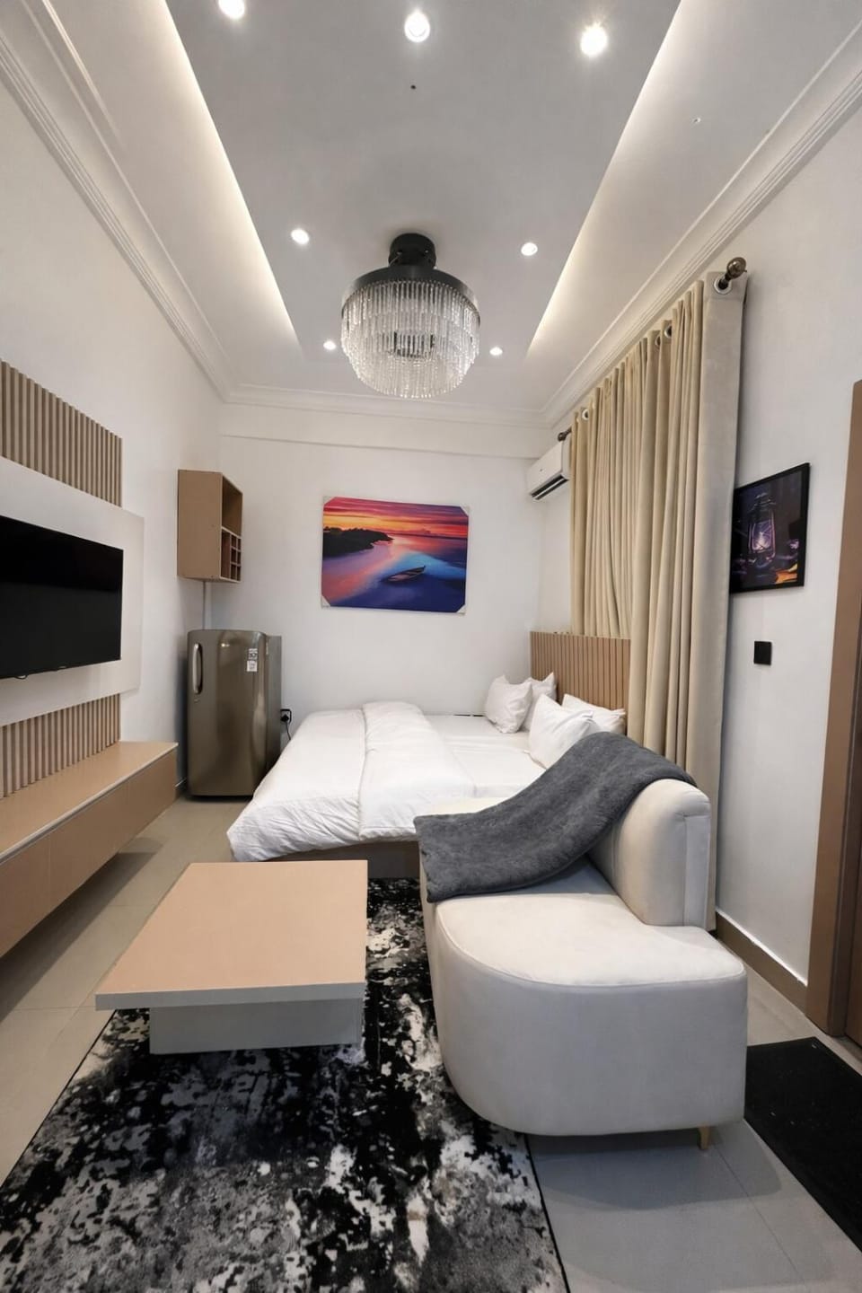 Wandervoyage Jar Vault Luxury Studio Loft in Osapa London, Lekki Apartment in Lagos, Nigeria