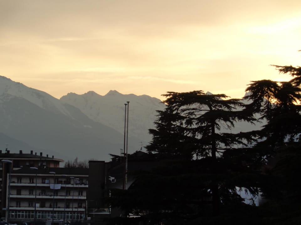 Alloggio azzurro CIR Alloggio Turistico VDA Aosta 0099 Apartment in Aosta