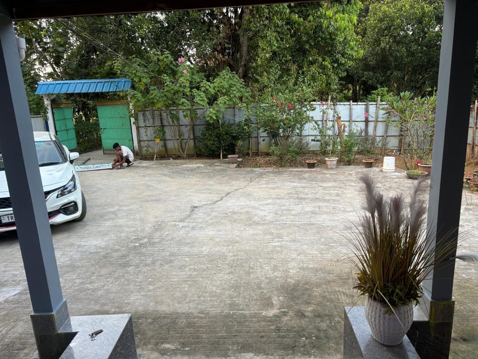 Pahariqa Villa-A unit of Roadji Stay Villa in Dhaka Division, Bangladesh