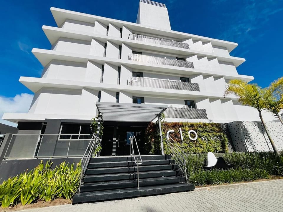 Flat moderno no Rio by Neo Apartment in Cabedelo