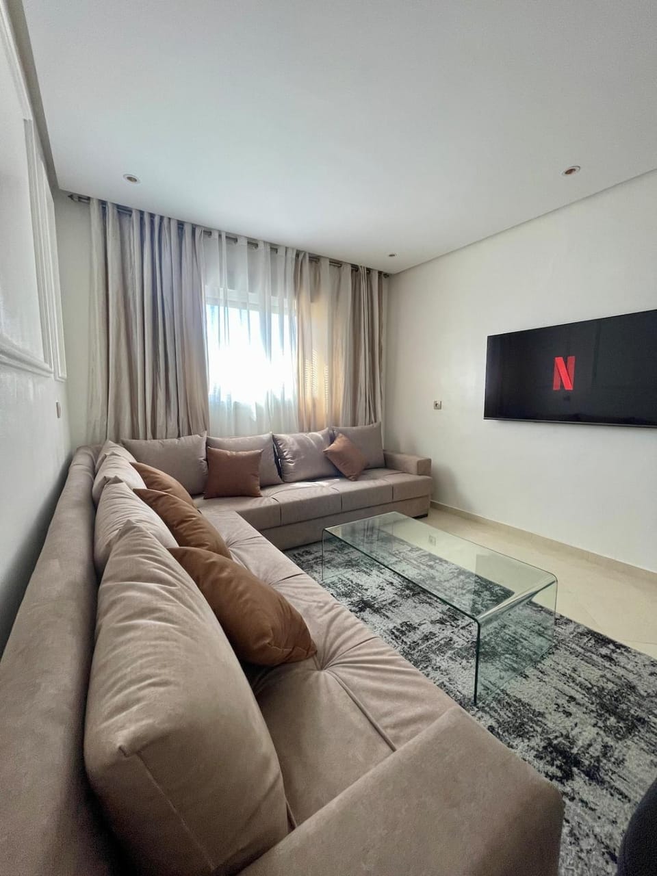 L'Echappée Chic de Tanger Vue mer au balcon Apartment in Tangier