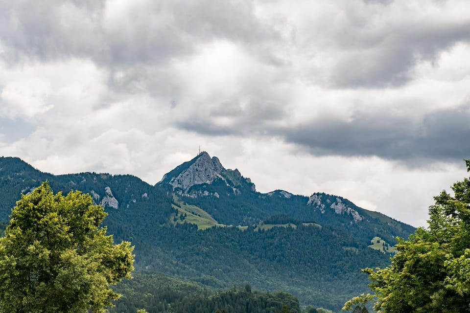 Nearby landmark, Day, Natural landscape, Mountain view