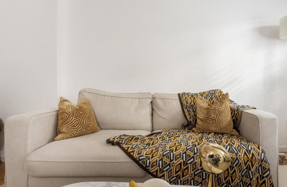 Notting Hill Home with Own Patio Apartment in City of Westminster