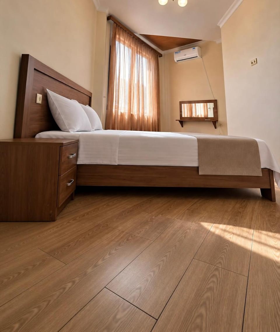 Bed, Bedroom, air conditioner