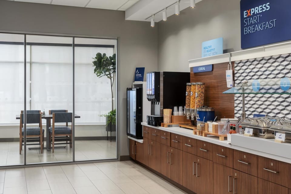 Area and facilities, Breakfast, Buffet breakfast