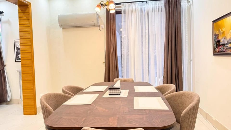 I-8 3 Bedroom Villa Villa in Islamabad Capital Territory