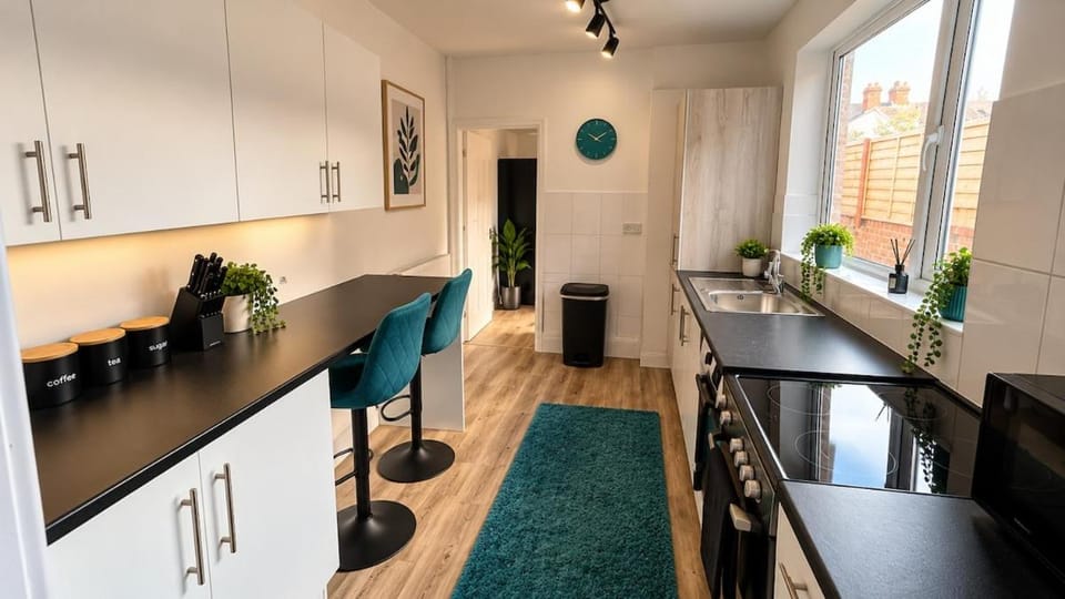 Long & short stays welcome - TV's in all rooms! Apartment in Cleethorpes