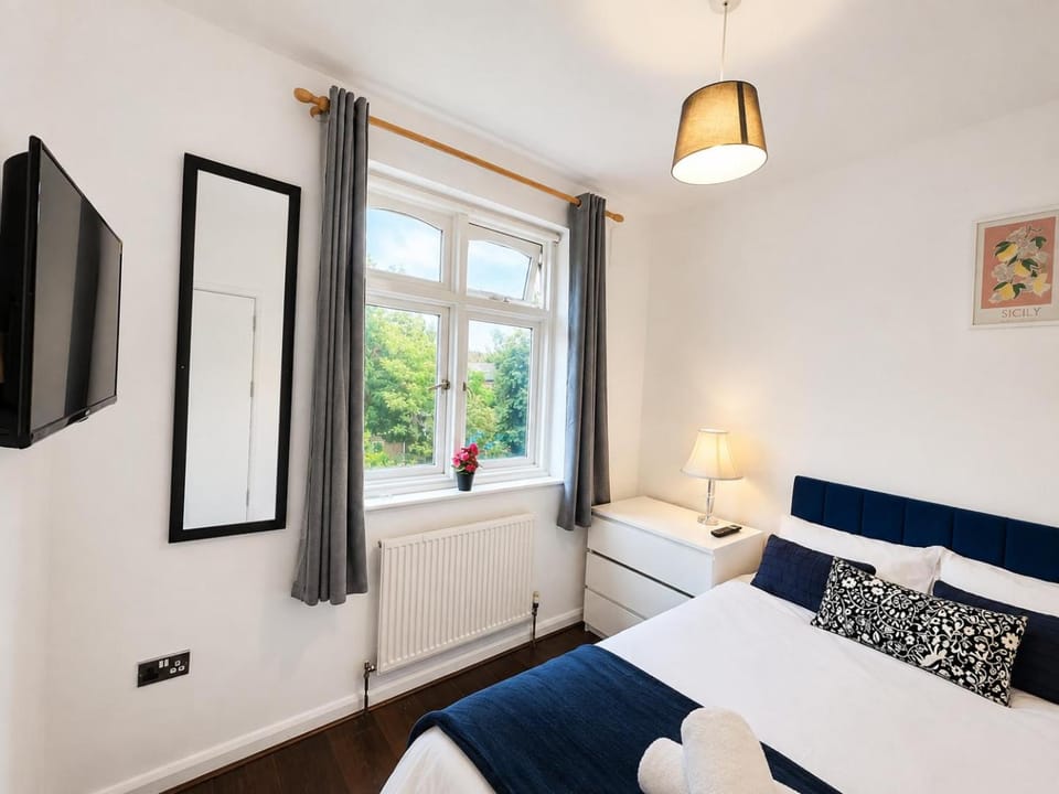 Cozy Room near Canary Wharf Vacation rental in London Borough of Lewisham