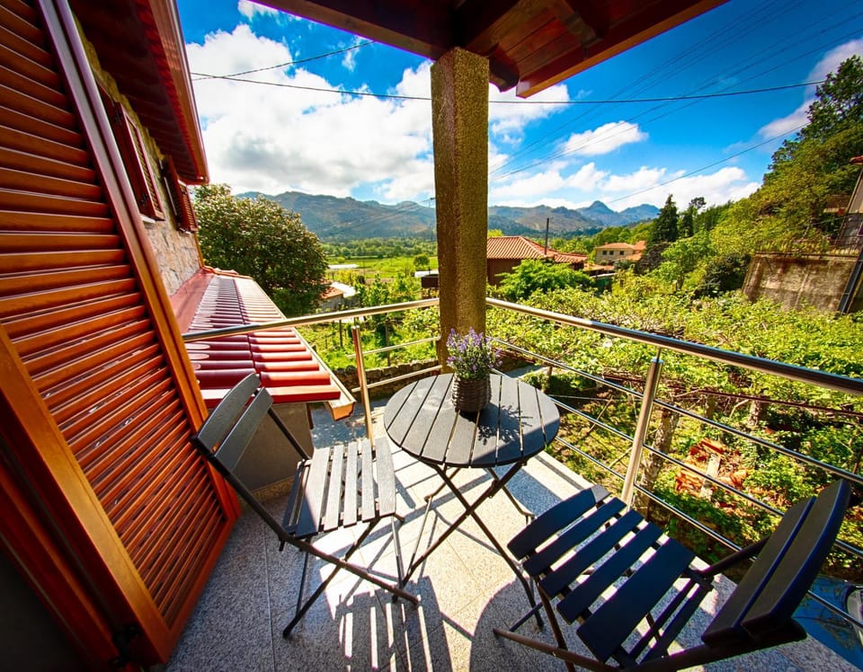 Natural landscape, Balcony/Terrace, Mountain view
