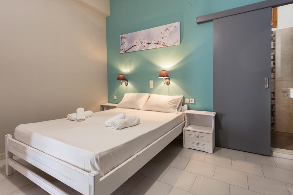 Protopapas Rooms Inn in Crete