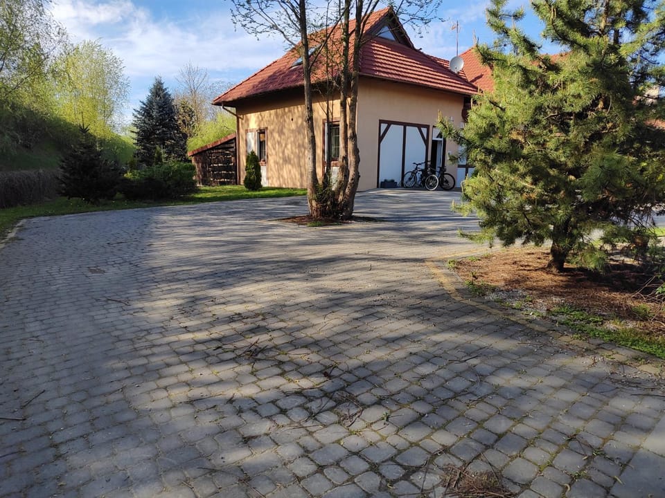 Garden, Parking