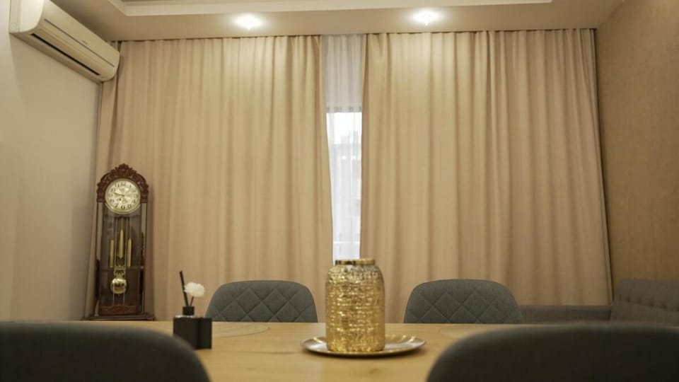 Penthouse on Tumanyan Apartment in Yerevan