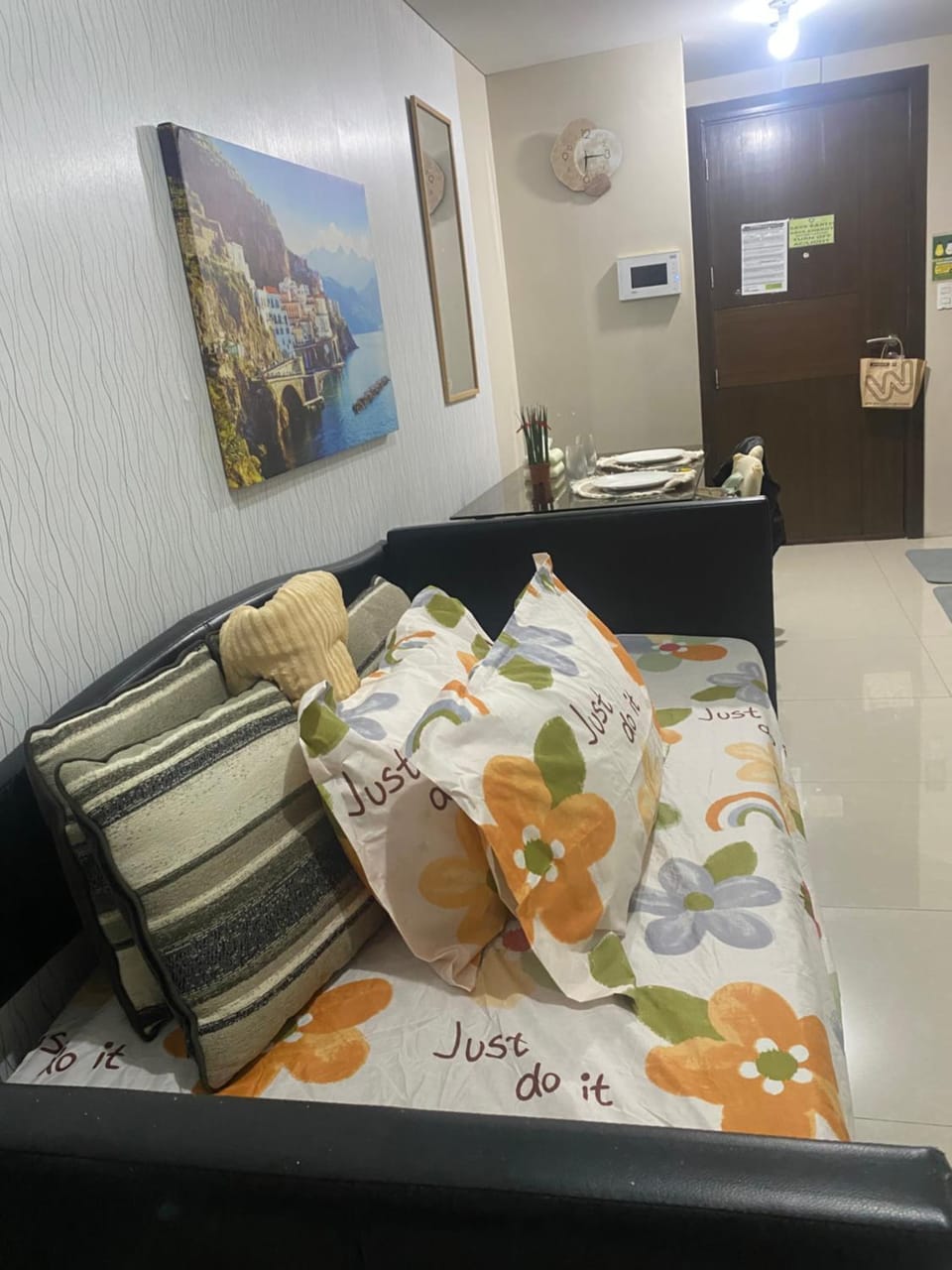 One Palm Tree Villas Apartment in Pasay