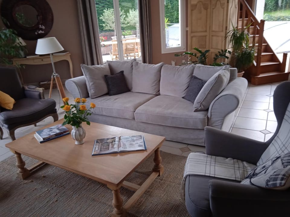 Chambres d'Hôtes Entre Deux Rives Bed and Breakfast in Honfleur