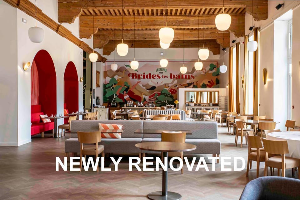 Property building, Restaurant/places to eat, Breakfast