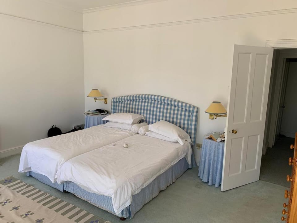 Roman Rock Cliff Path House Apartment in Hermanus