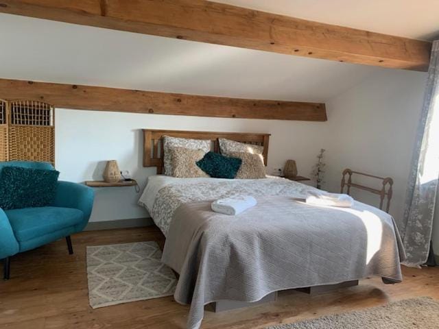 Les Glycines Bed and Breakfast in Occitanie