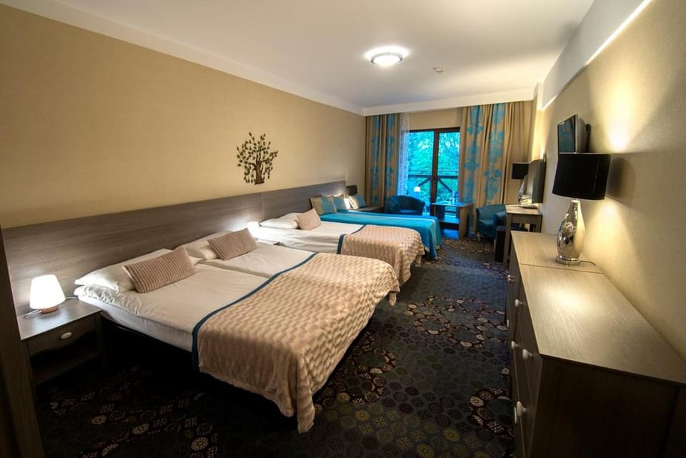 Bathroom, TV and multimedia, Balcony/Terrace, Photo of the whole room, hair dresser, heating, towels