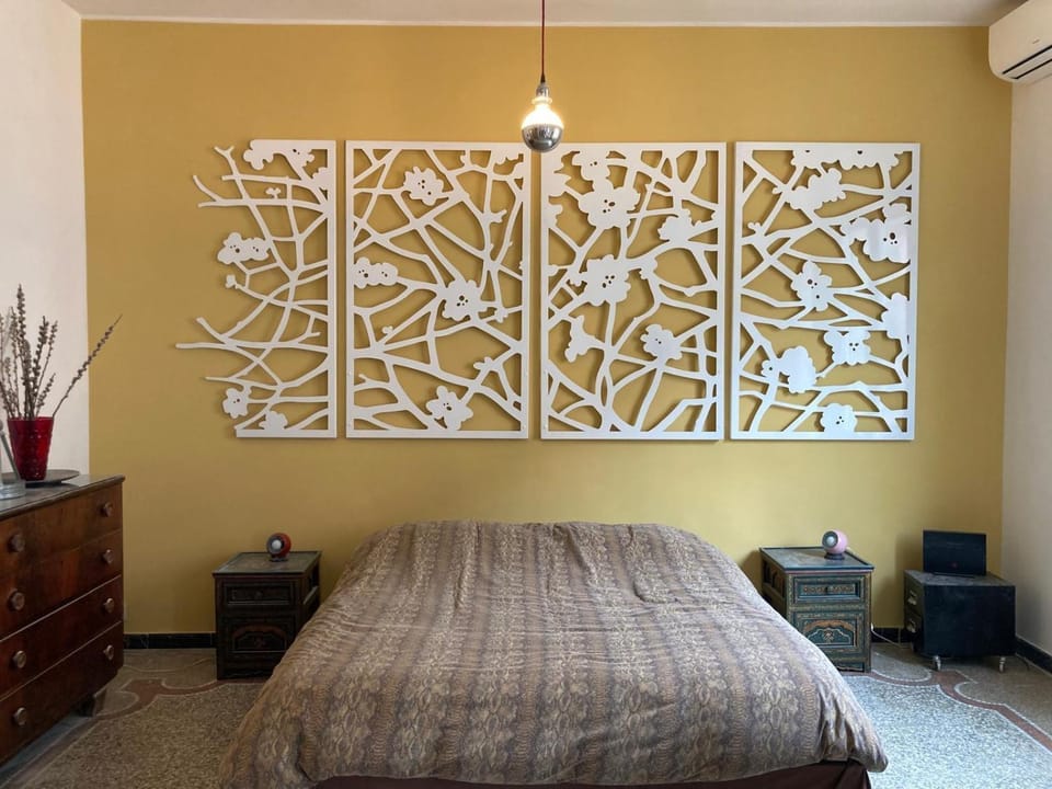 Bed, Decorative detail, Bedroom