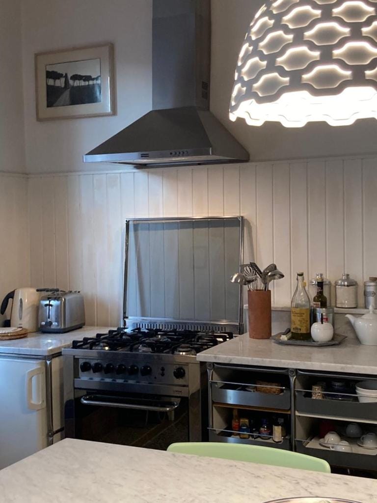 Kitchen or kitchenette, stove