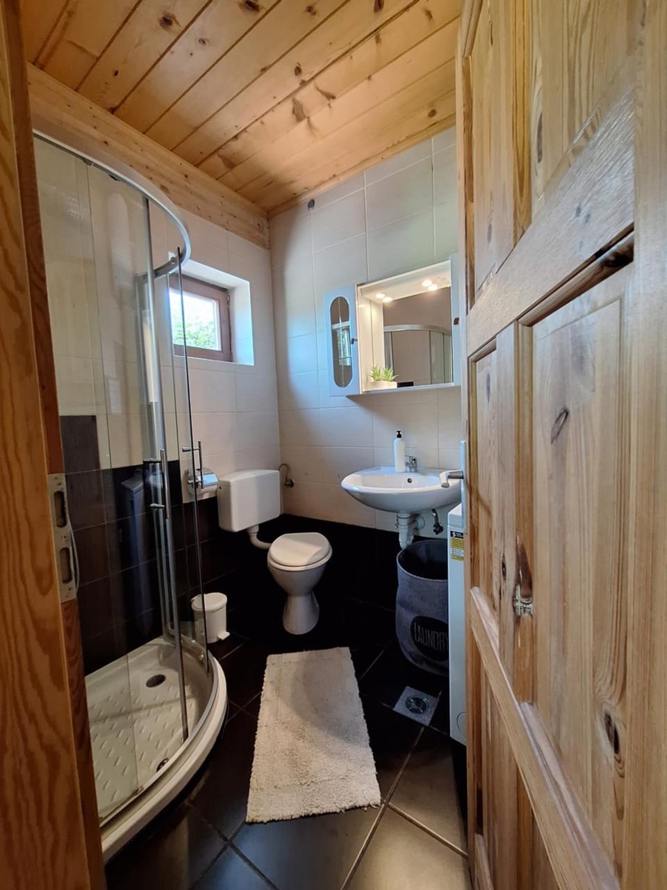 Chalet Tamara Bloke SLO, pool and garden Apartment in Slovenia