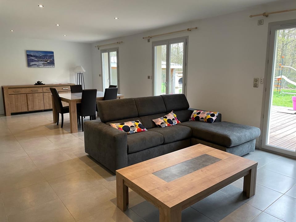 Villa MARIA Villa in Auvergne-Rhône-Alpes