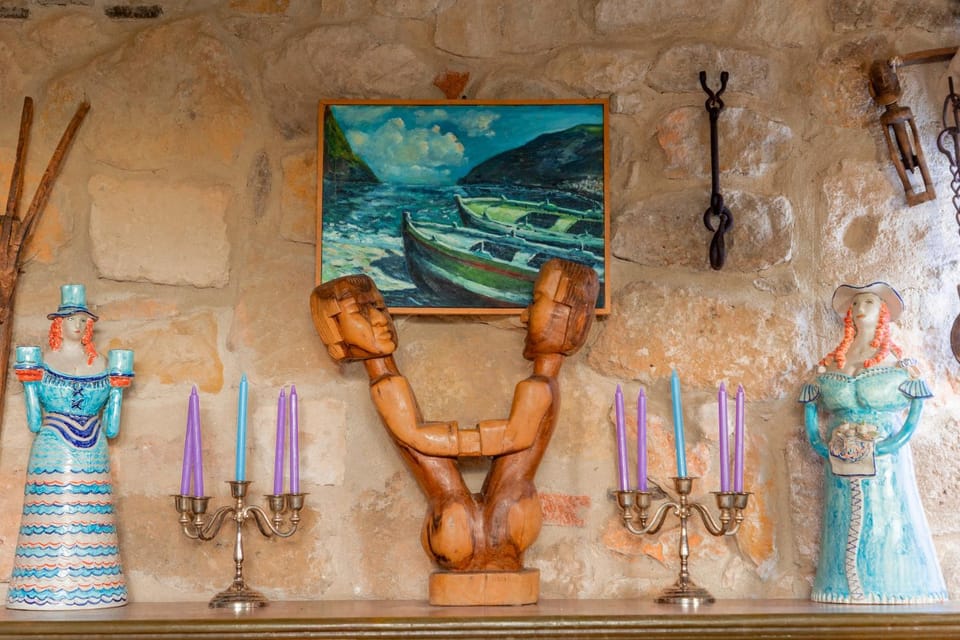 Decorative detail