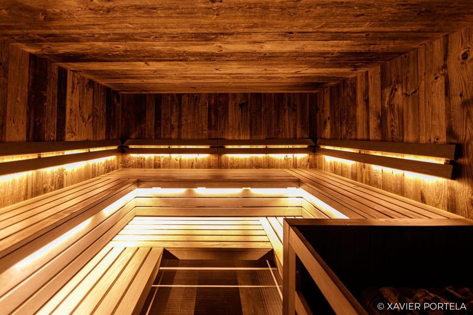 Hot Spring Bath, Sauna, Spa and wellness centre/facilities