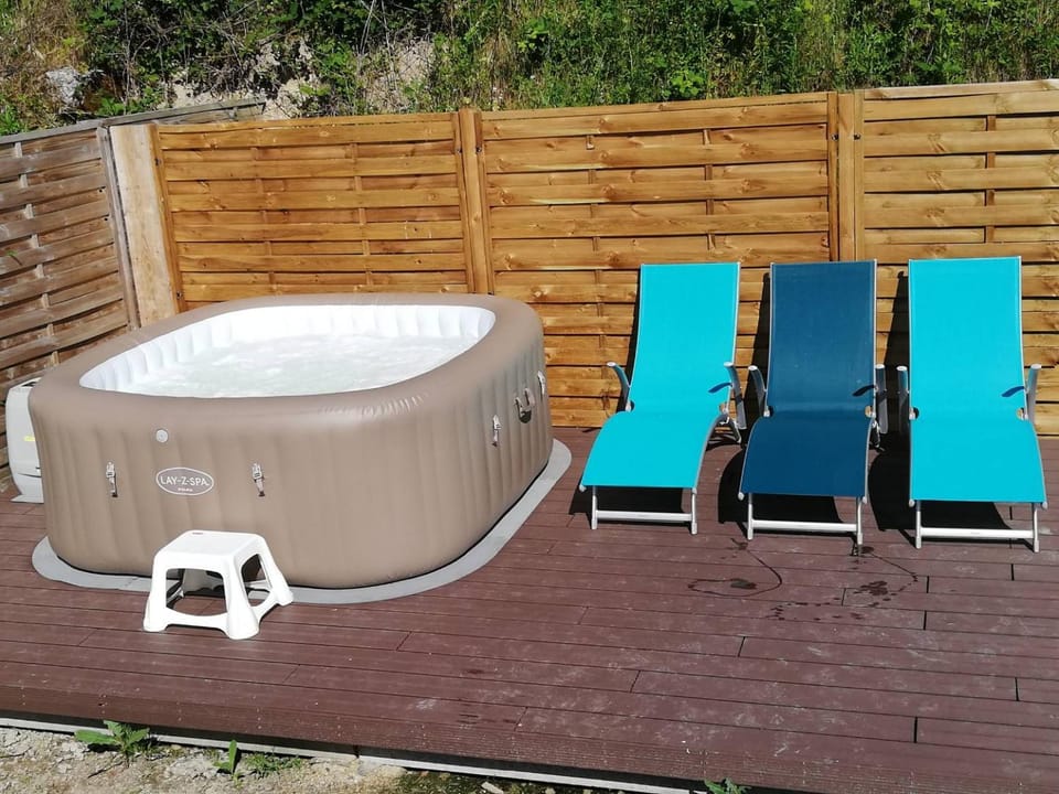 Hot Tub, Open Air Bath