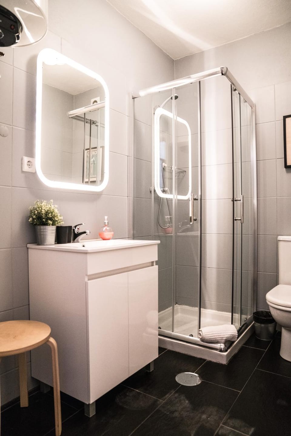 Toilet, Bathroom