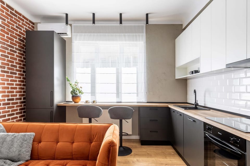 Kitchen or kitchenette, Living room, Seating area, Dining area, pet friendly, stove